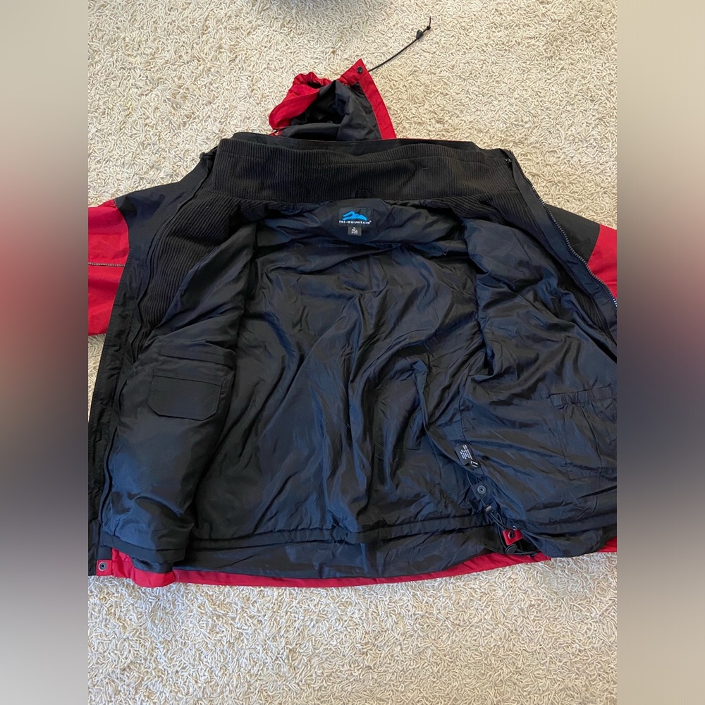 Tri-Mountain Coat - image 4